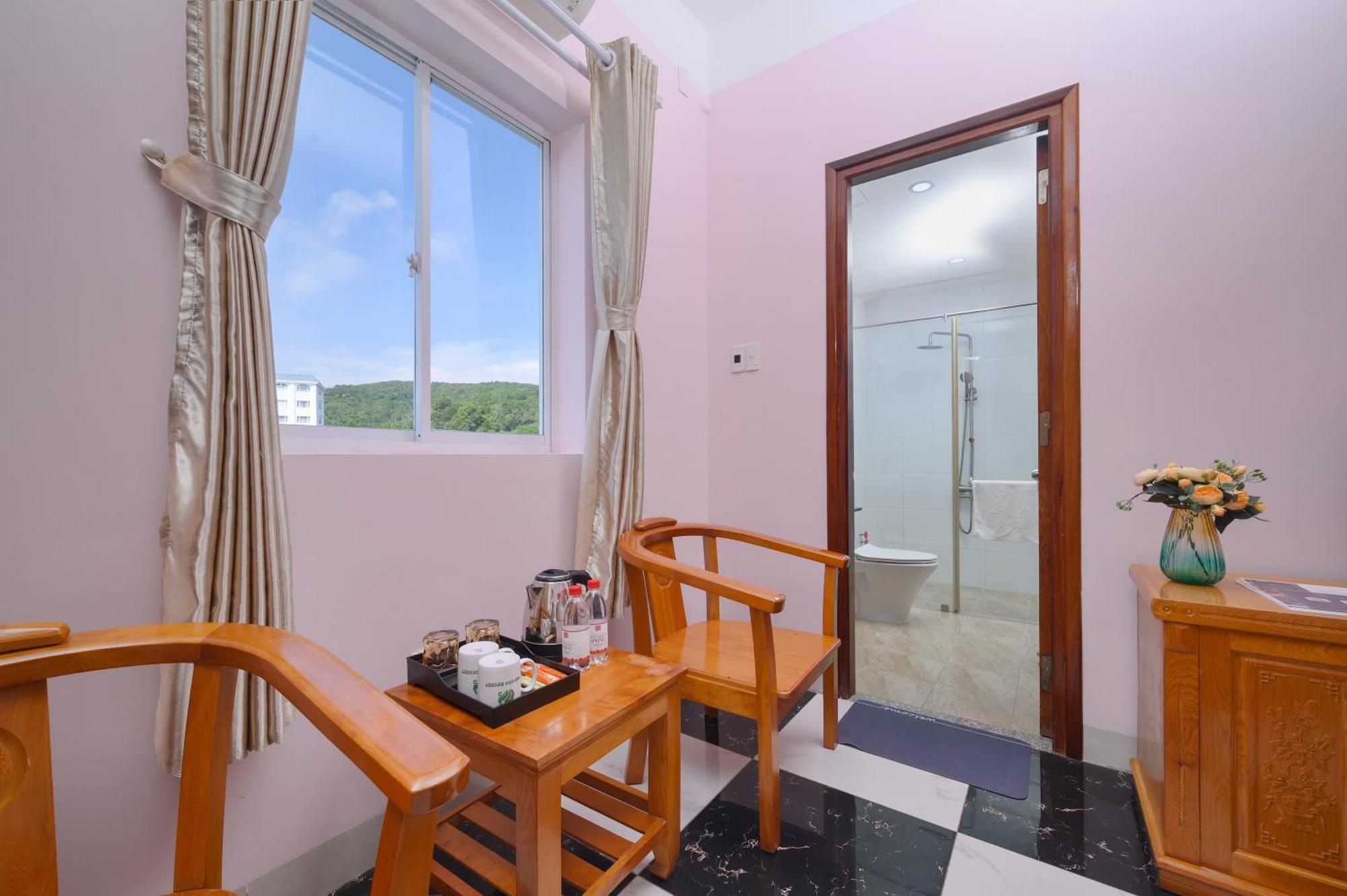 Luxy Park Hotel - Phu Quoc Centre Exterior photo